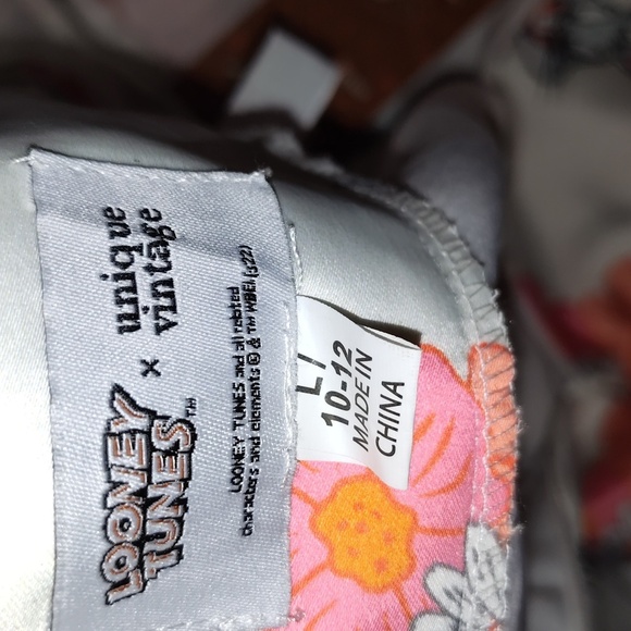 Looney Tunes x Unique Vintage Bugs Bunny Skirt - Picture 5 of 12